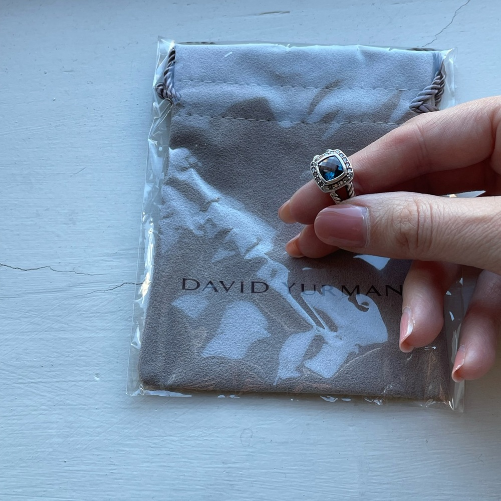 David Yurman Albion Petite Ring - Picture 6 of 11